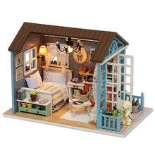 Load image into Gallery viewer, CUTEBEE muñeca casa miniatura DIY muñecas con muebles